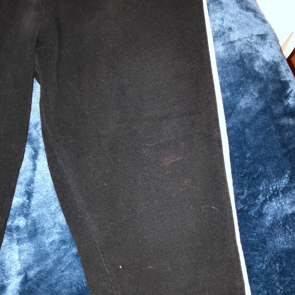 Victoria’s Secret Pink Cropped Leggings/Yoga Pants - Picture 5 of 5